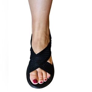 Black sparkly Women's platform Sandals size 7